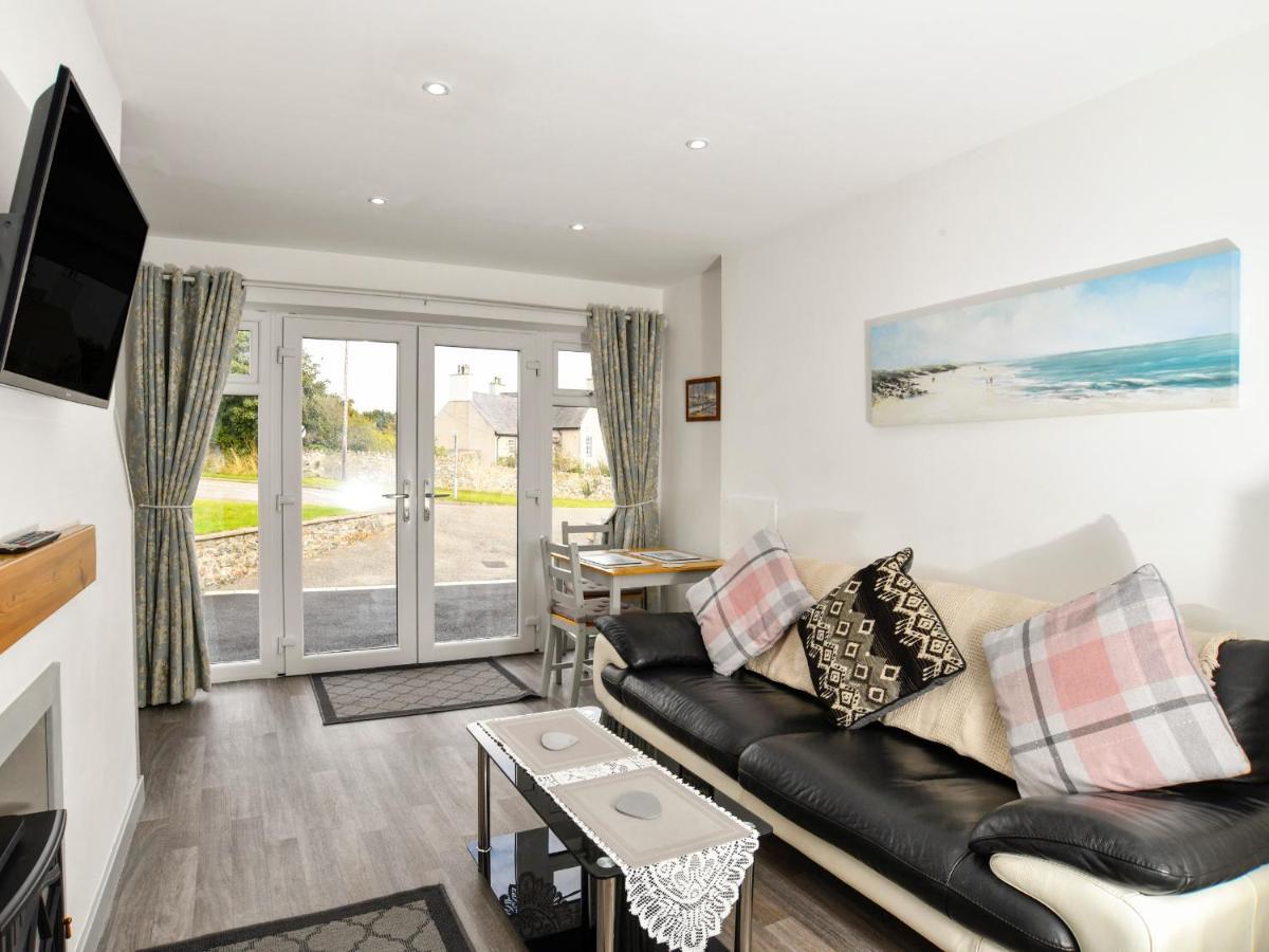 Plas Bach Aberffraw Exterior photo